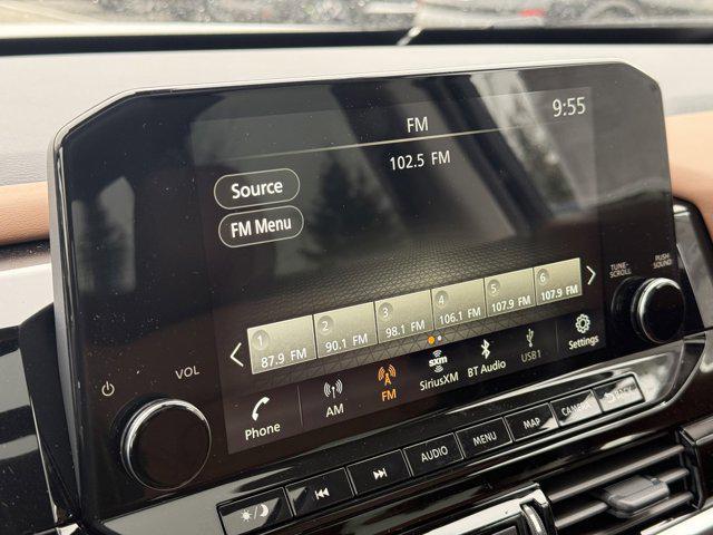 new 2025 Nissan Pathfinder car, priced at $48,937