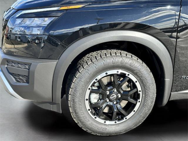 new 2025 Nissan Pathfinder car, priced at $43,363