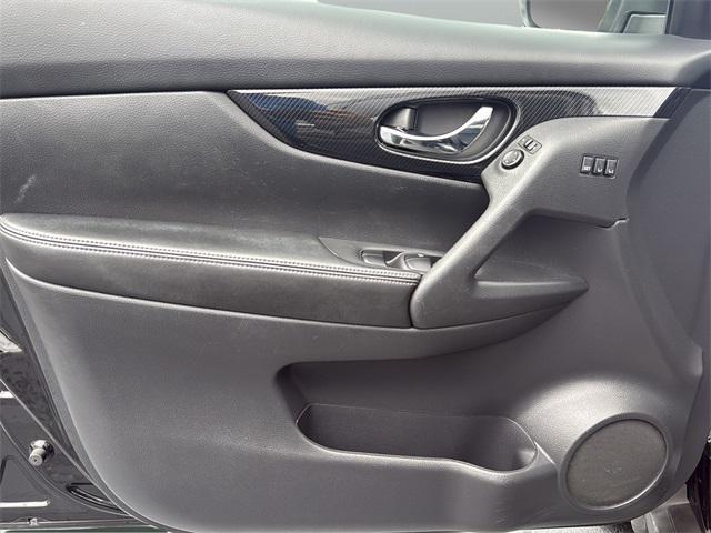used 2020 Nissan Rogue car, priced at $17,500