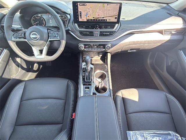 new 2025 Nissan Altima car, priced at $34,674