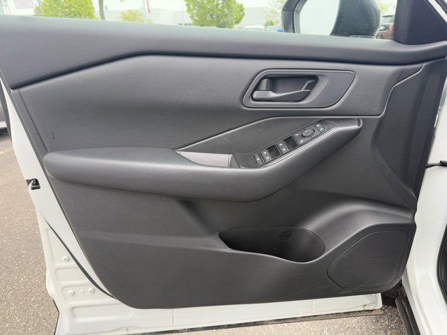 used 2025 Nissan Rogue car, priced at $27,100