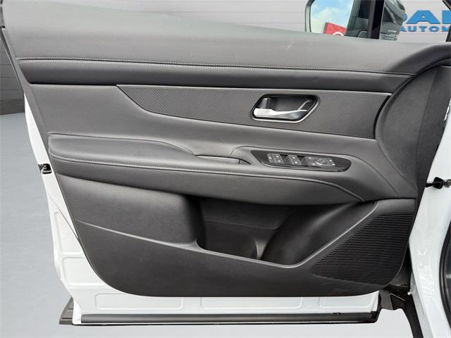 new 2025 Nissan Murano car, priced at $35,419