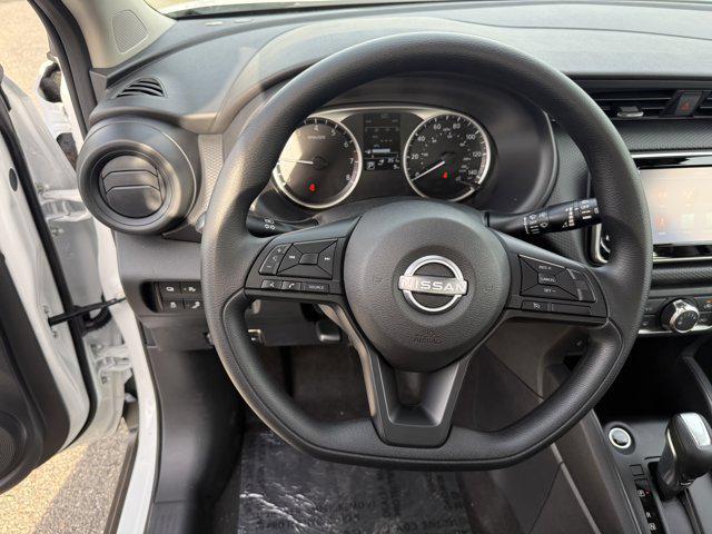 new 2025 Nissan Kicks car, priced at $21,857