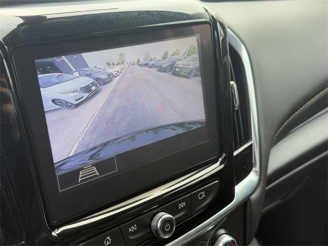 used 2021 Chevrolet Traverse car, priced at $25,592