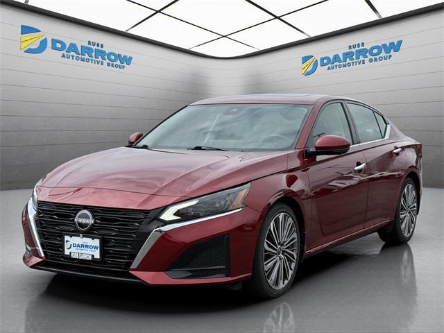 used 2023 Nissan Altima car, priced at $24,939