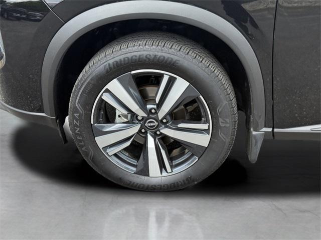 used 2024 Nissan Rogue car, priced at $31,971