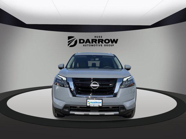 new 2025 Nissan Pathfinder car, priced at $49,028