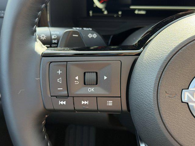 new 2025 Nissan Pathfinder car, priced at $49,028