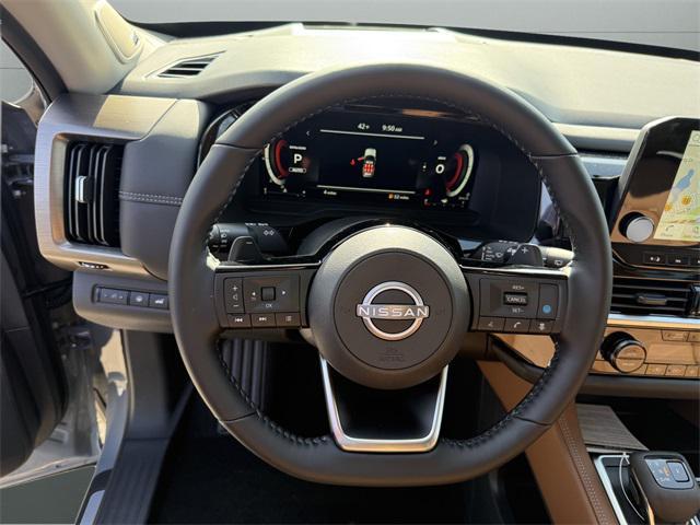 new 2025 Nissan Pathfinder car, priced at $49,778