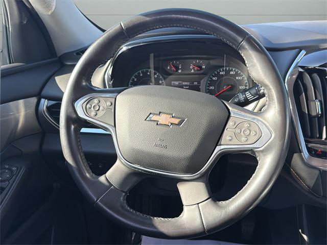 used 2021 Chevrolet Traverse car, priced at $22,998
