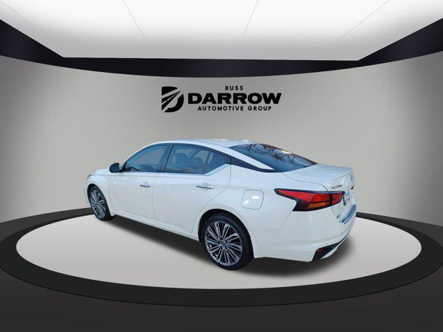 used 2023 Nissan Altima car, priced at $26,104