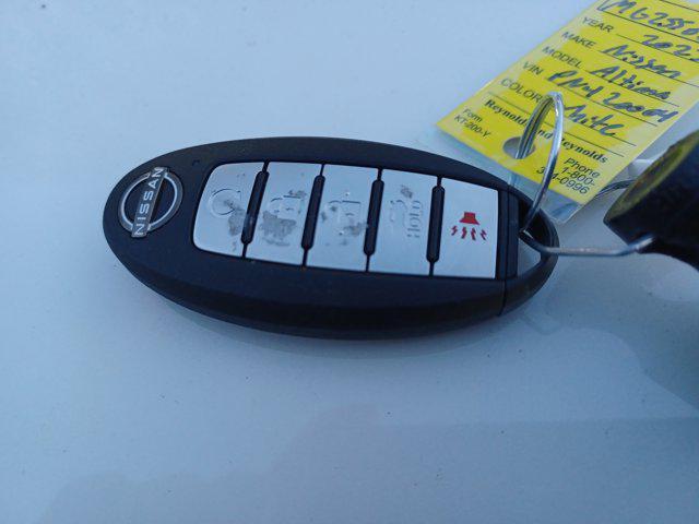 used 2023 Nissan Altima car, priced at $26,104