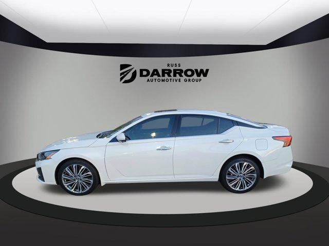 used 2023 Nissan Altima car, priced at $26,104