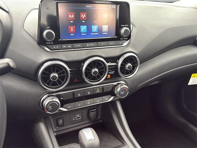 new 2025 Nissan Sentra car, priced at $21,256