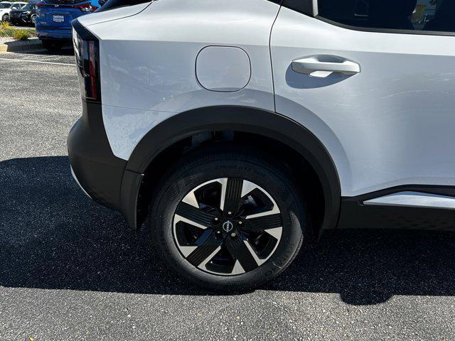 new 2025 Nissan Kicks car, priced at $23,030