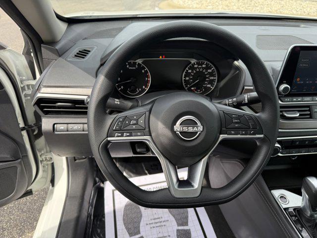 used 2023 Nissan Altima car, priced at $20,565