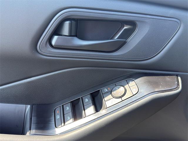 new 2026 Nissan Rogue car, priced at $31,005