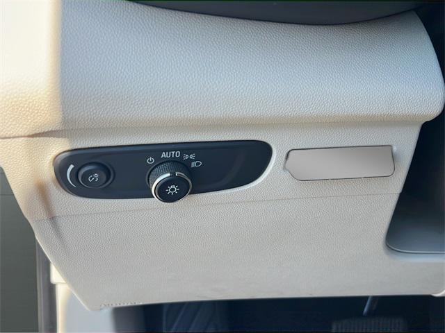 used 2021 Buick Envision car, priced at $26,417