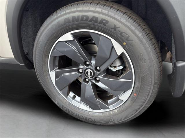 new 2026 Nissan Rogue car, priced at $32,560