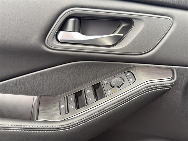 new 2026 Nissan Rogue car, priced at $32,560