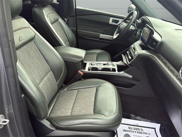 used 2022 Ford Explorer car, priced at $32,000