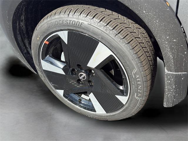 new 2026 Nissan Kicks car, priced at $31,385