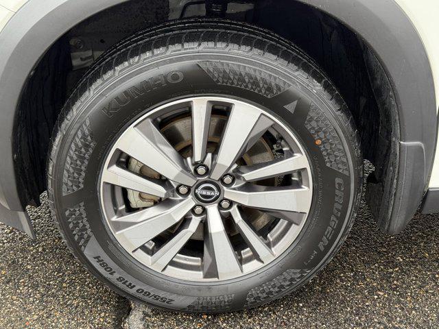 used 2022 Nissan Pathfinder car, priced at $32,037