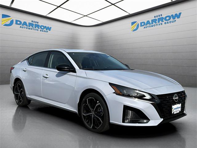 new 2025 Nissan Altima car, priced at $31,522
