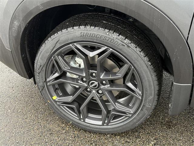 new 2025 Nissan Kicks car, priced at $24,859