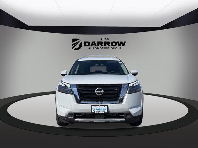 new 2025 Nissan Pathfinder car, priced at $42,996
