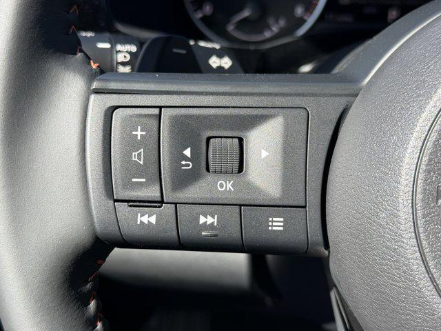 new 2025 Nissan Pathfinder car, priced at $42,260