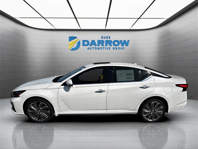 new 2025 Nissan Altima car, priced at $33,874