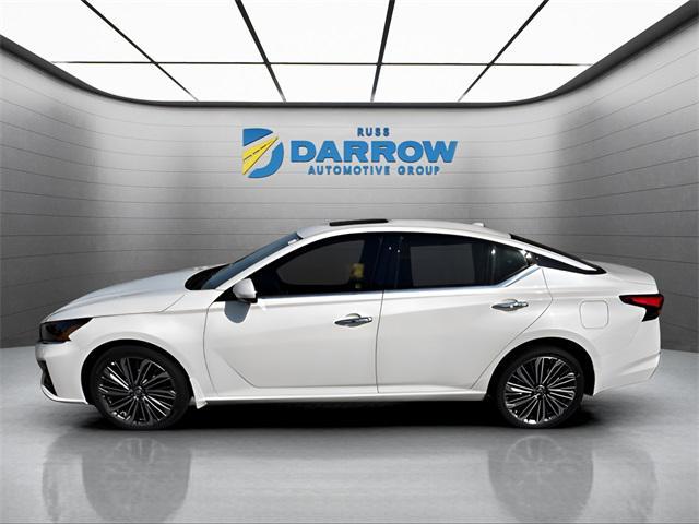 new 2025 Nissan Altima car, priced at $33,874