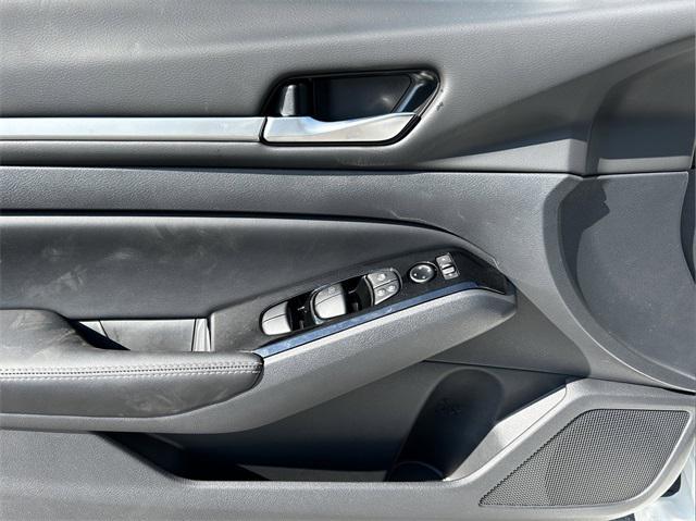 new 2025 Nissan Altima car, priced at $33,874