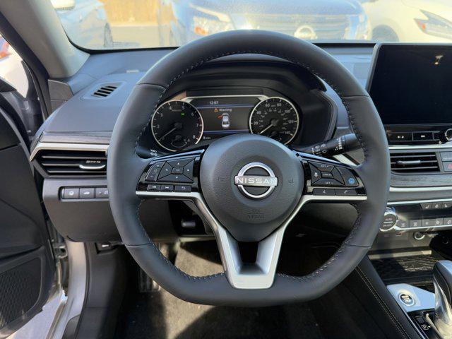 new 2025 Nissan Altima car, priced at $33,698