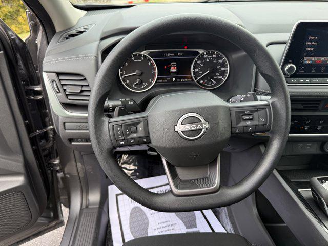 used 2025 Nissan Rogue car, priced at $28,044