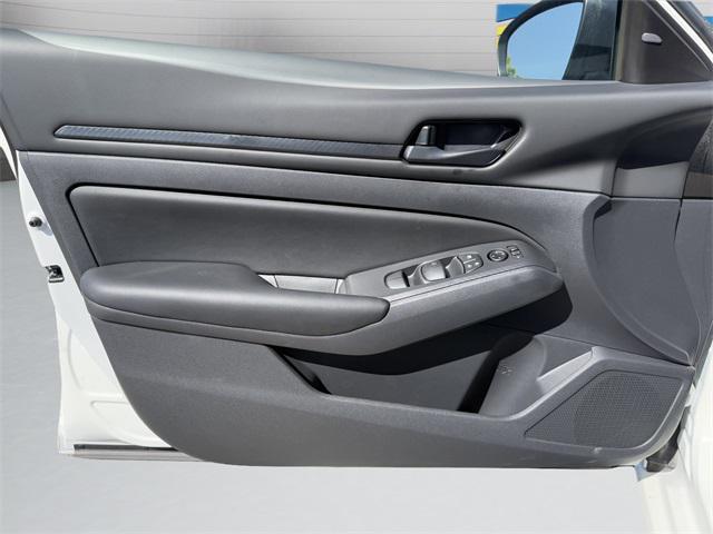 new 2025 Nissan Altima car, priced at $25,661