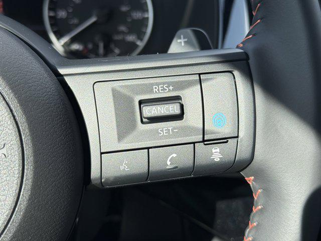 new 2025 Nissan Pathfinder car, priced at $42,758