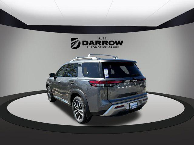 new 2024 Nissan Pathfinder car, priced at $45,396