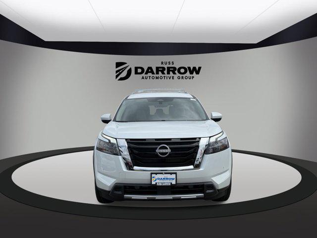 new 2025 Nissan Pathfinder car, priced at $42,682