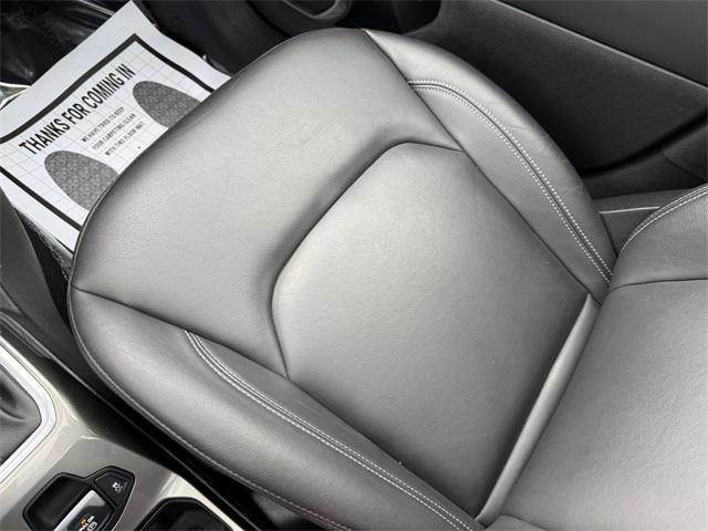 used 2020 Jeep Renegade car, priced at $21,976