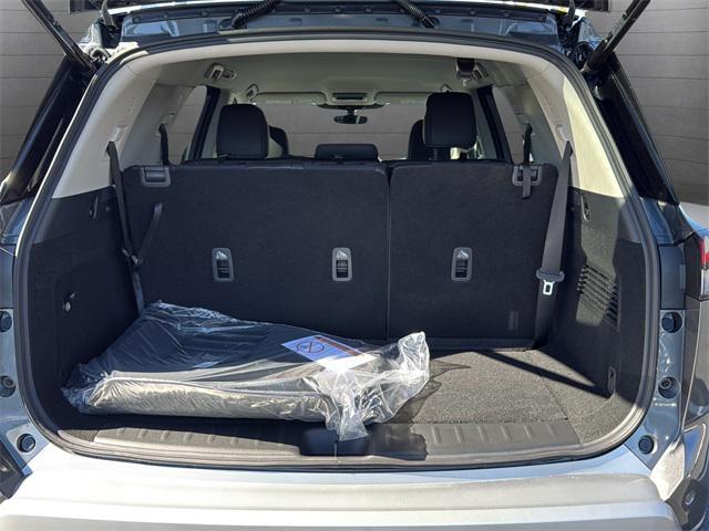 new 2025 Nissan Pathfinder car, priced at $39,144