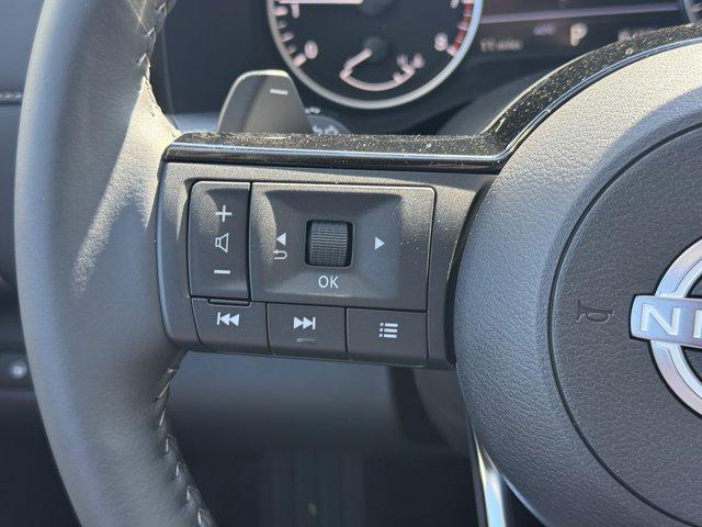 new 2025 Nissan Pathfinder car, priced at $42,620
