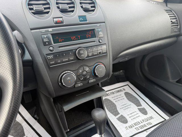 used 2009 Nissan Altima car, priced at $6,968