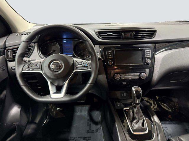 used 2022 Nissan Rogue Sport car, priced at $25,128