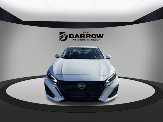 new 2025 Nissan Altima car, priced at $29,204