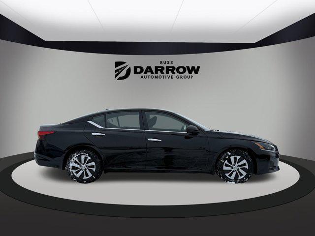 new 2025 Nissan Altima car, priced at $27,058