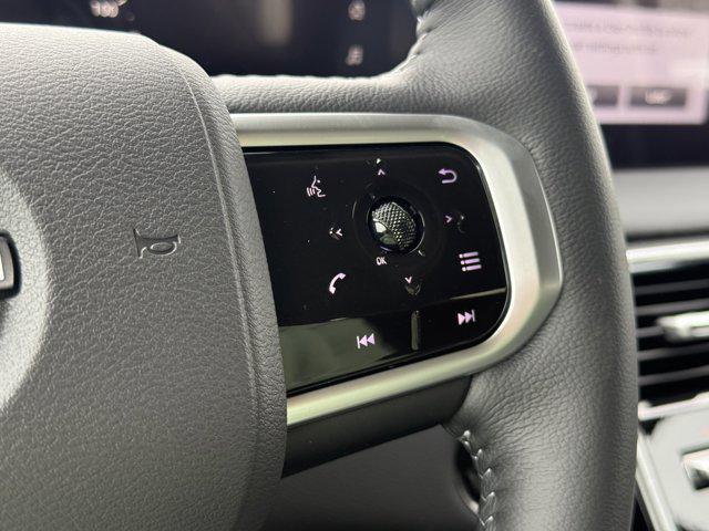 new 2025 Nissan Armada car, priced at $58,006