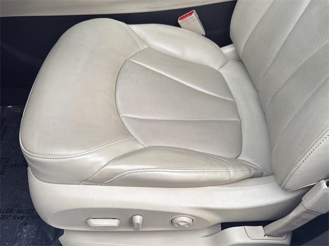 used 2020 Buick Envision car, priced at $21,438