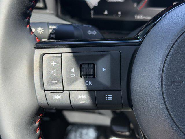 new 2025 Nissan Kicks car, priced at $29,162